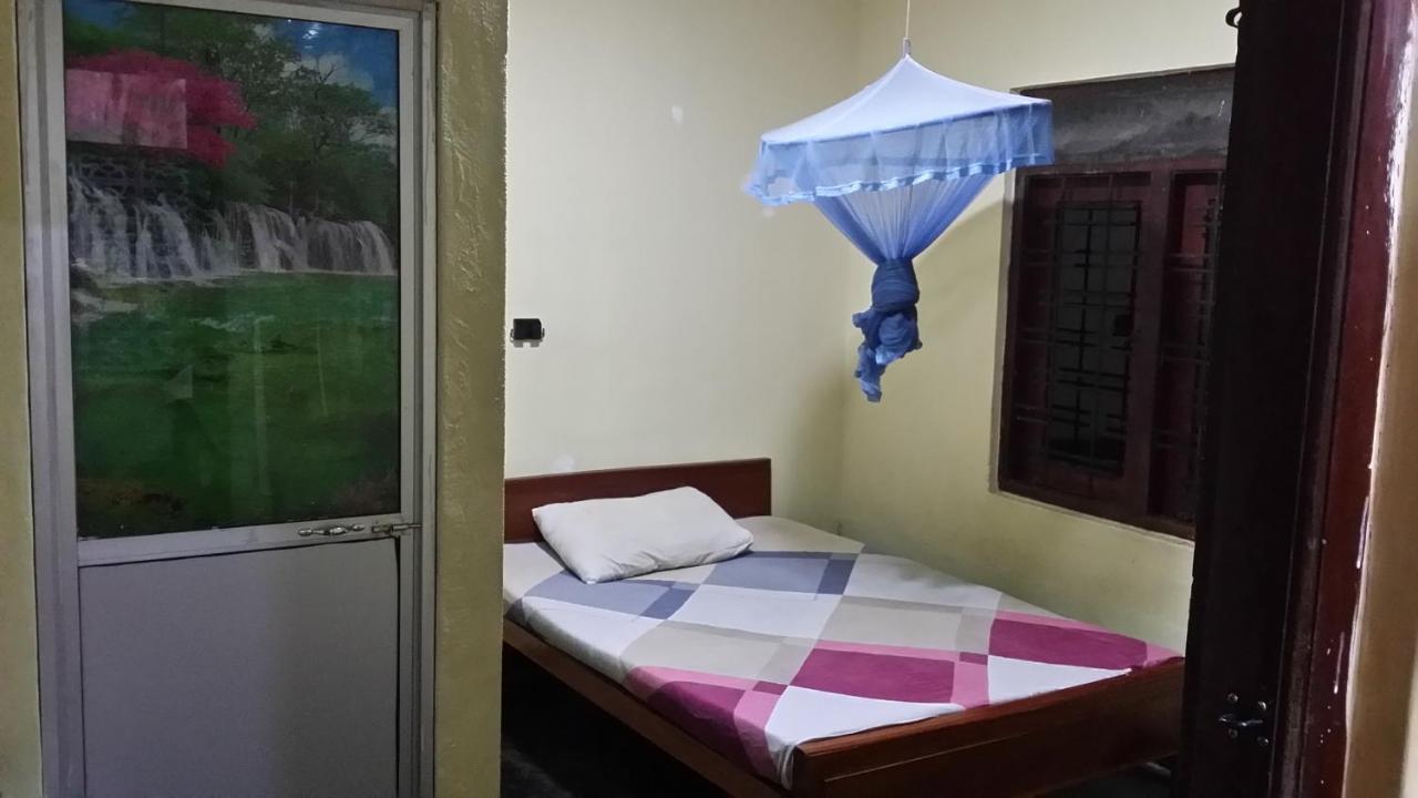 Kaween Homestay Велигама Экстерьер фото