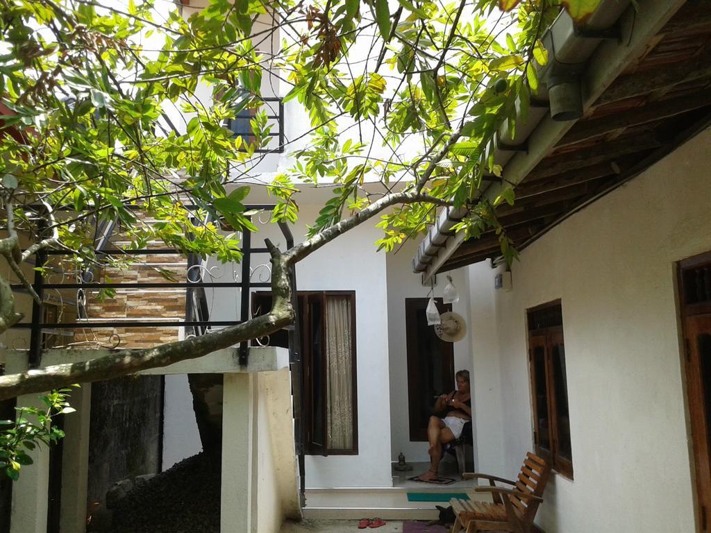 Kaween Homestay Велигама Экстерьер фото